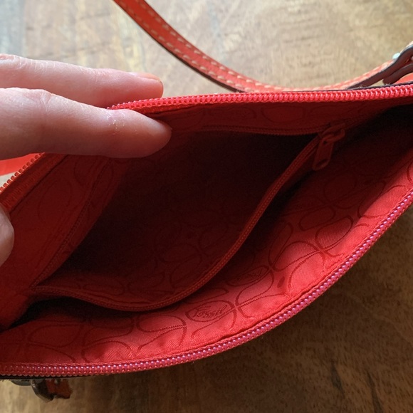 Fossil Orange Leather Wallet/Wristlet - Picture 6 of 7